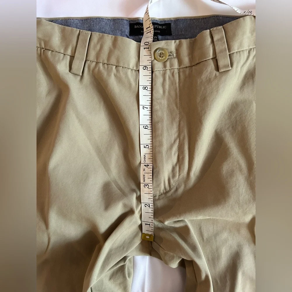 Men's Banana Republic Emerson Tan Chinos Size 32 x 34
